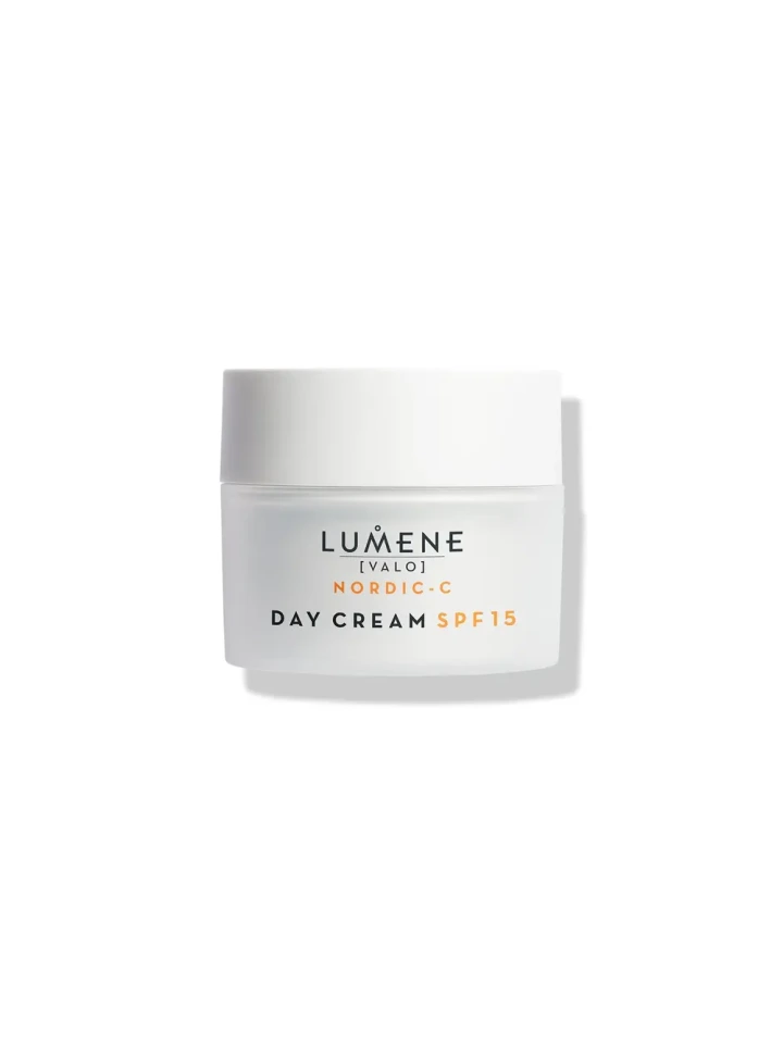 Lumene Day Cream SPF15  Vitamin C Aydınlatıcı ve Leke Karşıtı SPF 15 Gündüz Bakım Kremi