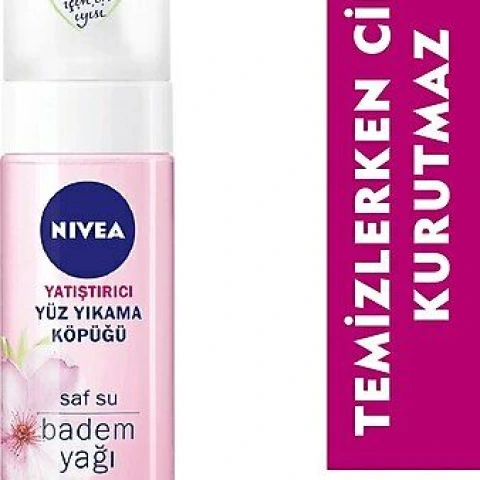 Nivea Yatıştırıcı Yüz Yıkama Köpüğü Kuru Ciltler 150 ml